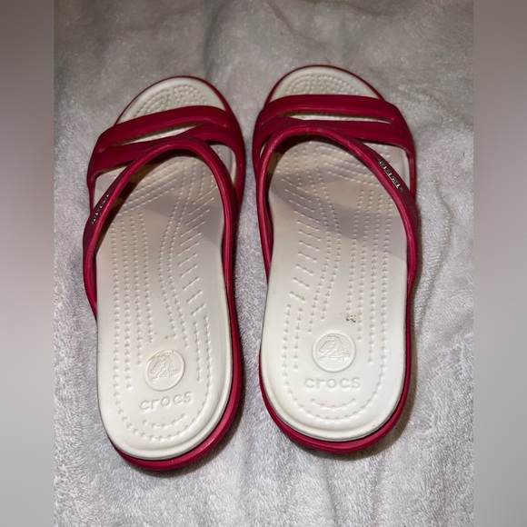 Crocs sandals pink size 7 for lady - Picture 4 of 5